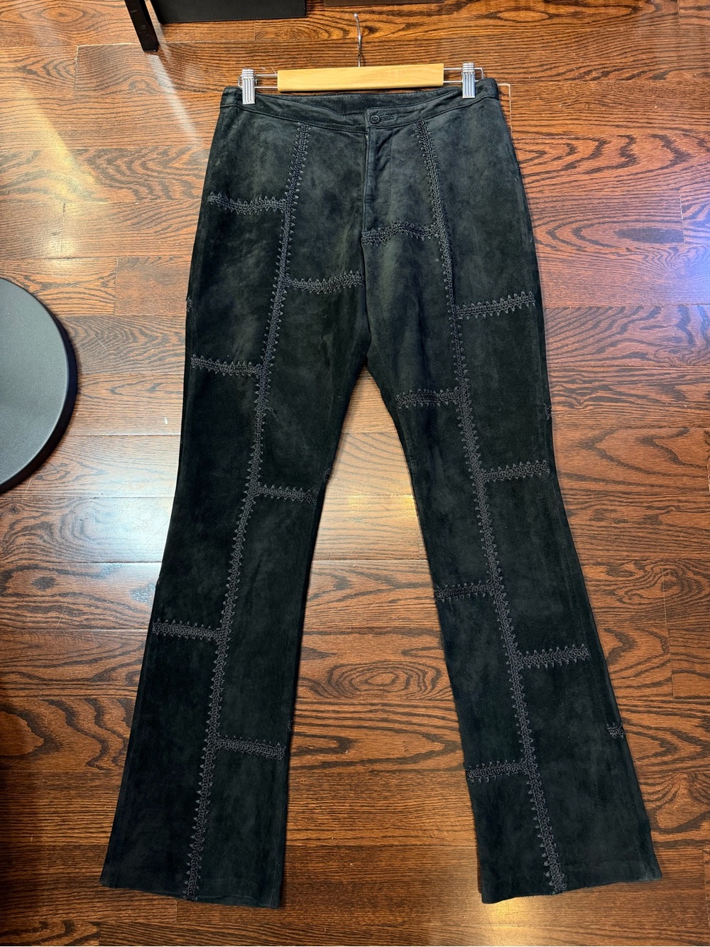 Beautiful Pablo Vintage 90s black Suede leather embroidered pants Canada 30”x31”